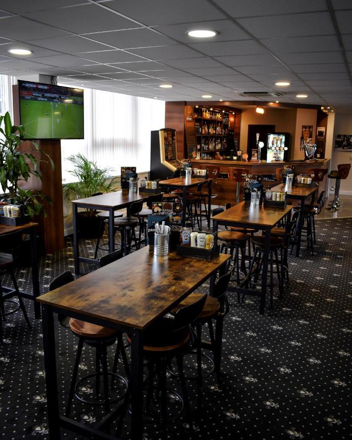 Ox Hotel Manchester Swinton  Zewnętrze zdjęcie