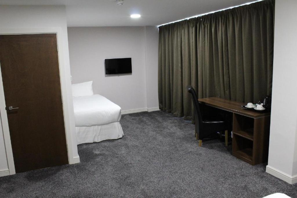 Ox Hotel Manchester Swinton  Zewnętrze zdjęcie