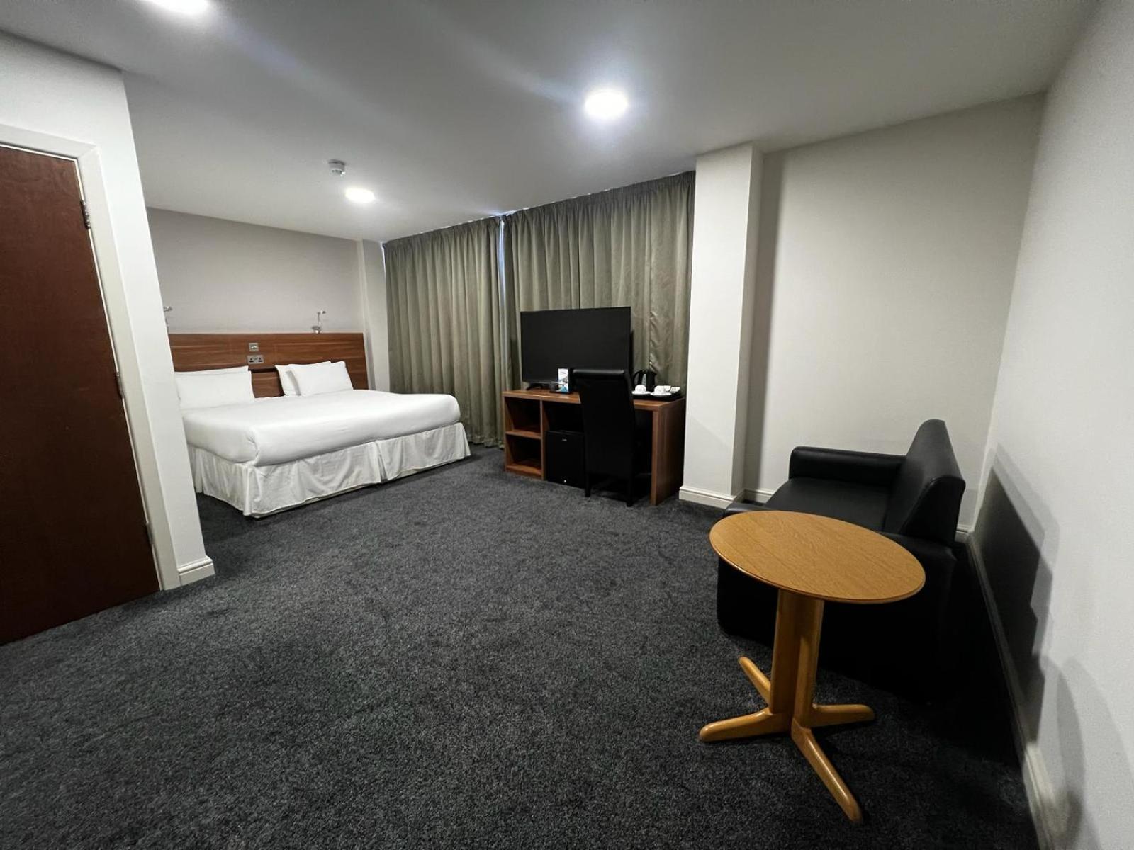 Ox Hotel Manchester Swinton  Zewnętrze zdjęcie
