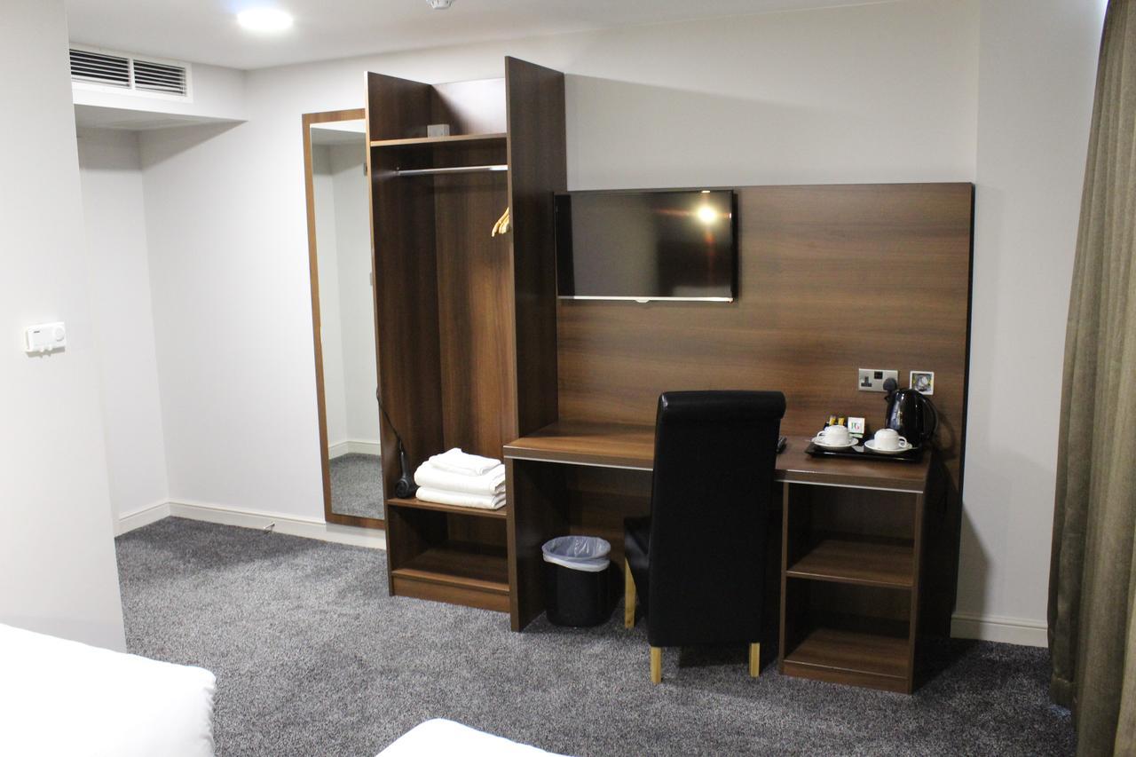 Ox Hotel Manchester Swinton  Zewnętrze zdjęcie