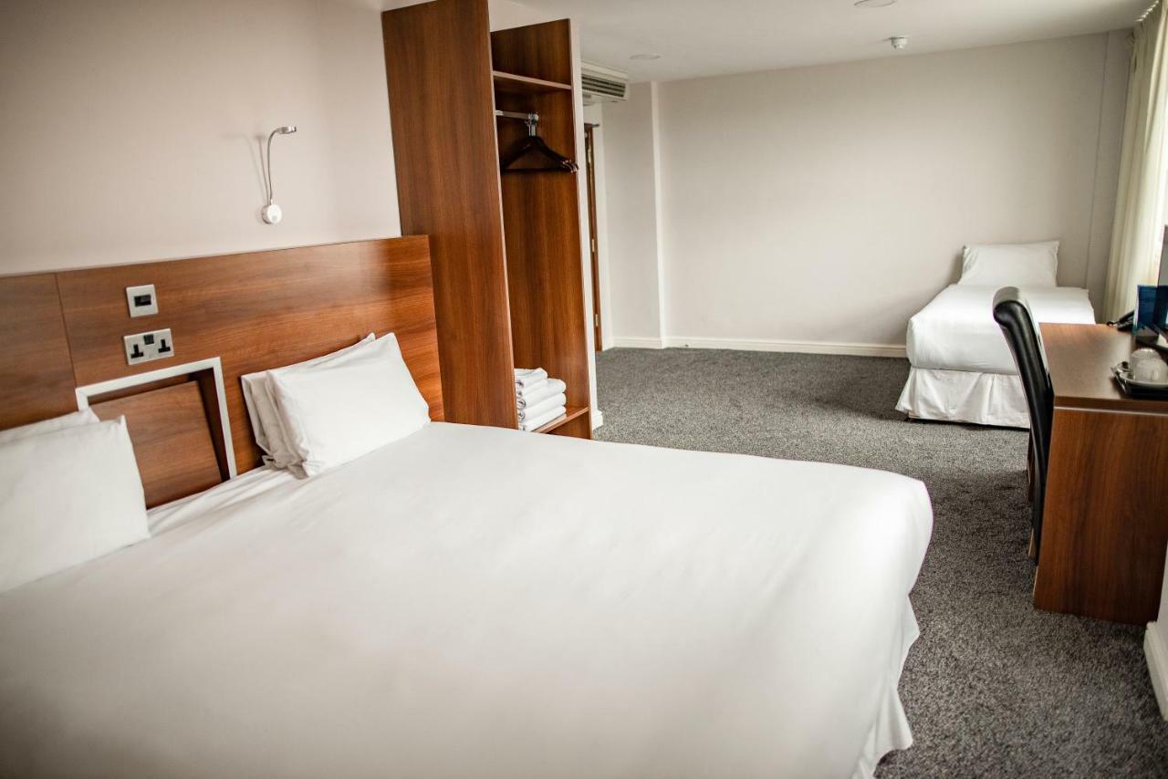 Ox Hotel Manchester Swinton  Zewnętrze zdjęcie